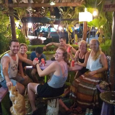 Coconut Hostel Bocas Town Экстерьер фото